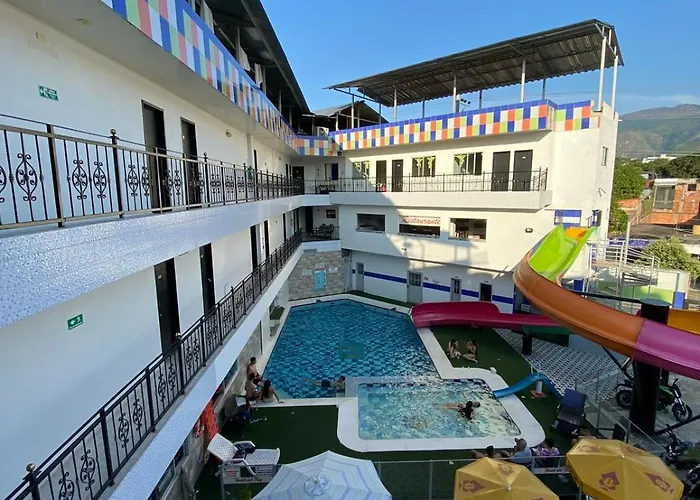 Hotel Del Rey Melgar