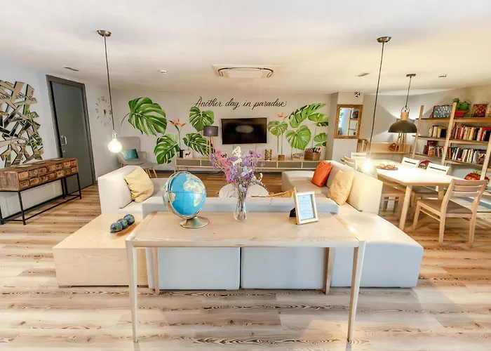 Yeah Barcelona Hostel