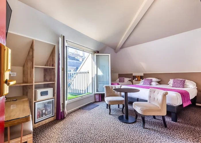 Hotel Louvre Sainte Anne París