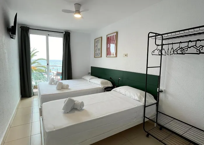 Hostal Blanc Lloret Lloret de Mar