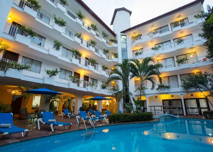 Los Arcos Suites Puerto Vallarta