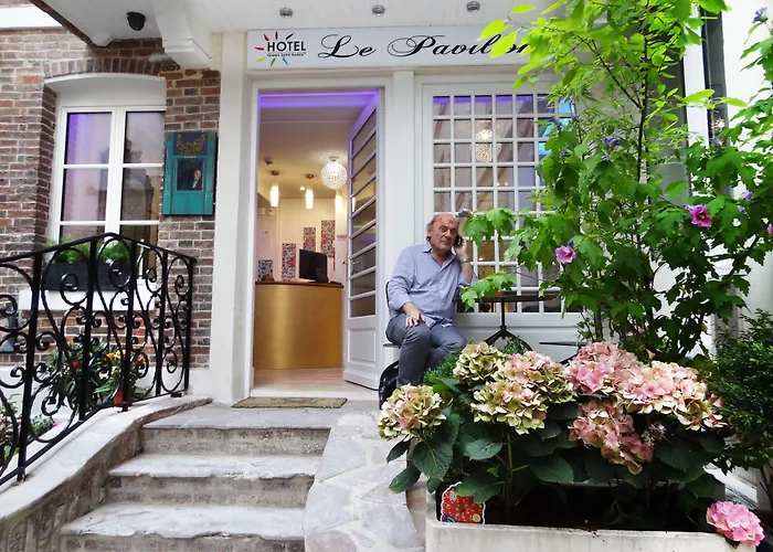 Le Pavillon Hotel París