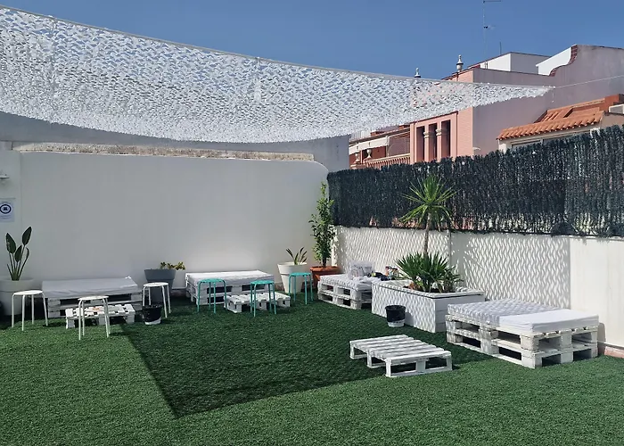 Hotel y Apartamentos Doña Lola Sevilla