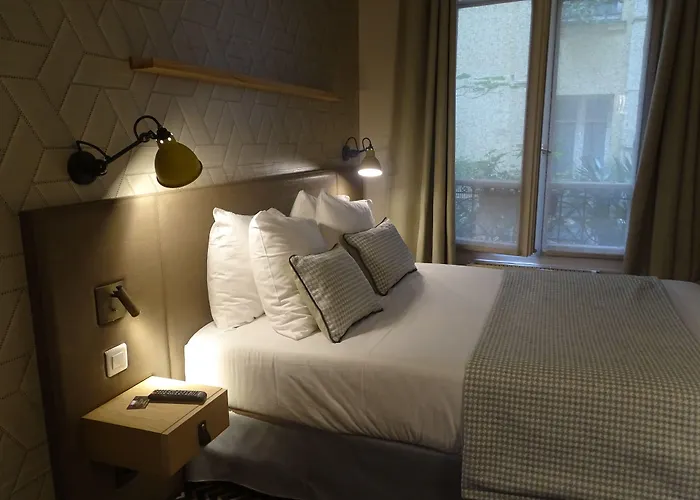 Hotel de France Invalides París