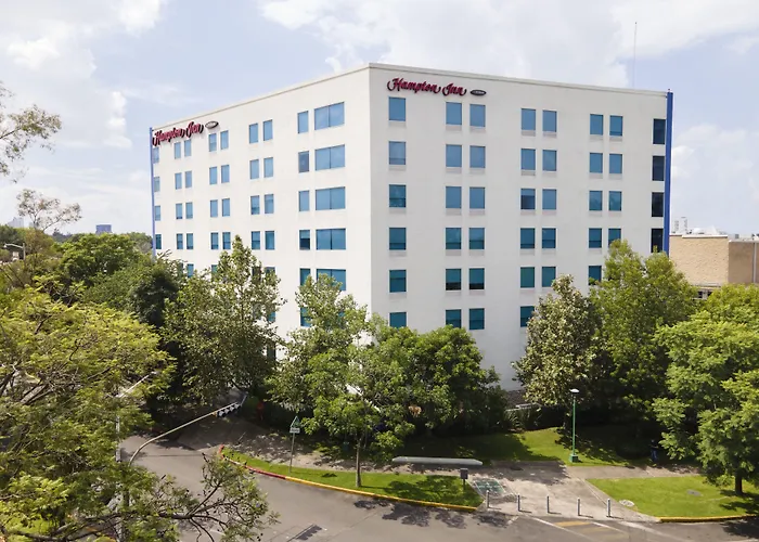 Hotel Hampton By Hilton Guadalajara Expo