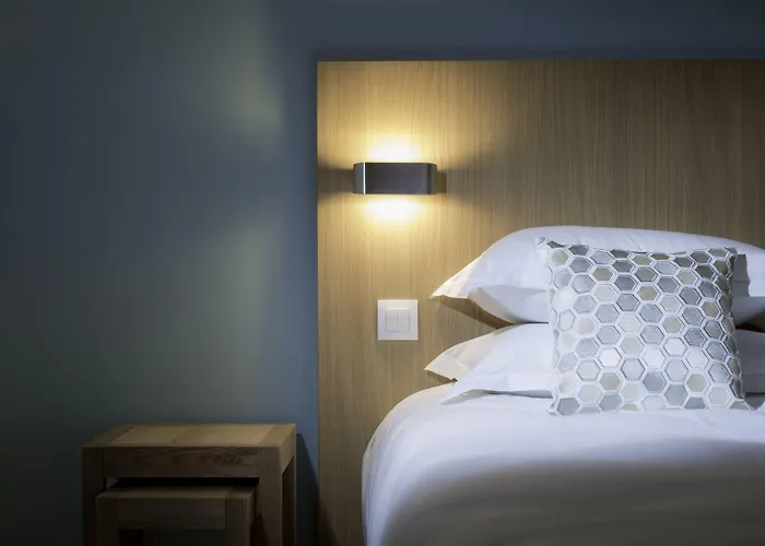 Hotel Mirabeau Eiffel París