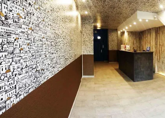 Hostal Ribas Lloret de Mar