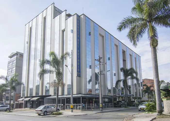 Hoteles BaratosSauces Del Estadio