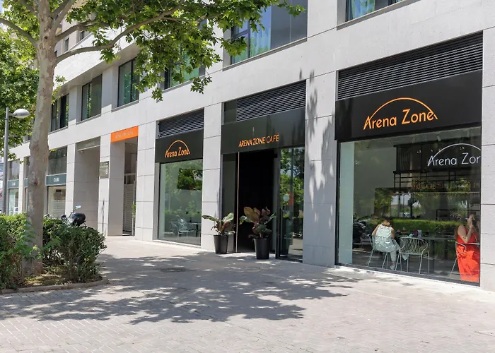Arena Zone Hotel&Café