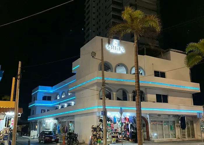 Creta Hotel & Suites Mazatlán