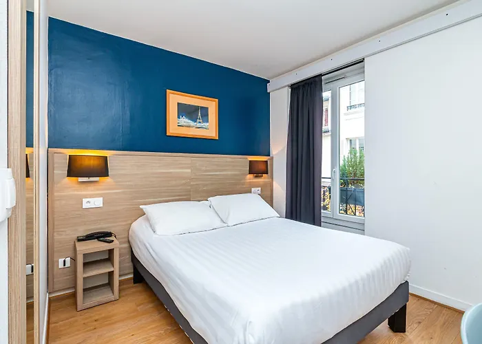 Hotel Denfert-Montparnasse París