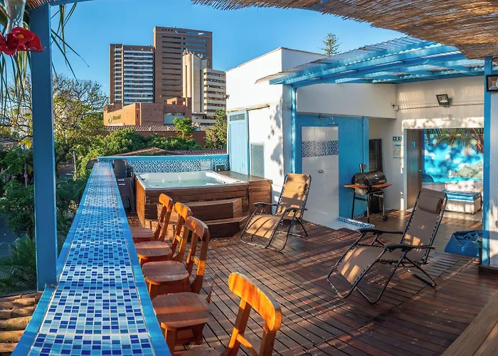 Air Guest House - con Desayuno&Jacuzzi Social Medellín