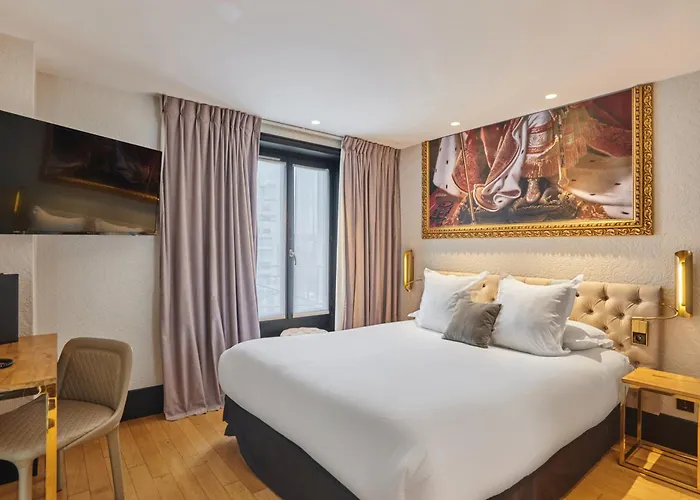 Hotel Eiffel Petit Louvre París