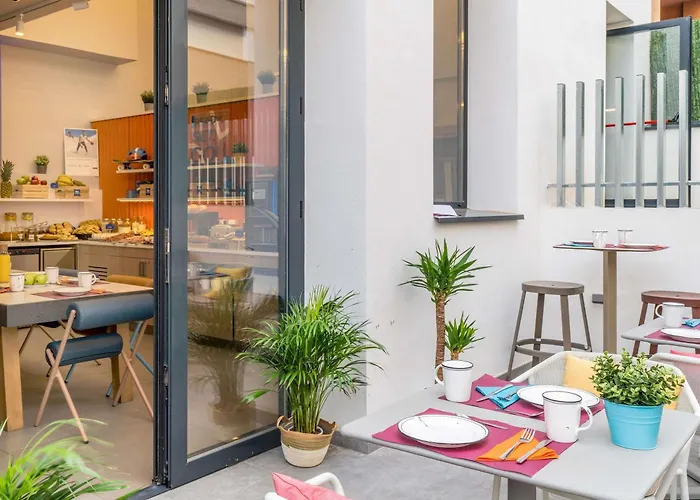 Hoteles BaratosIbis Budget Valencia Centro Puerto