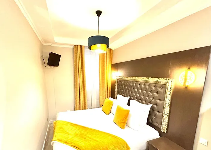 Hotel Riviera Opera Cadet París