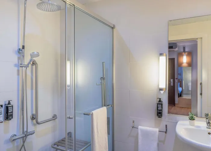 Hoteles BaratosIbis Barcelona Meridiana