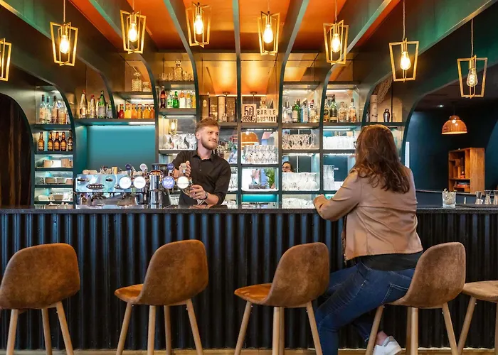 Hoteles BaratosIbis Paris Tour Eiffel Cambronne 15Eme