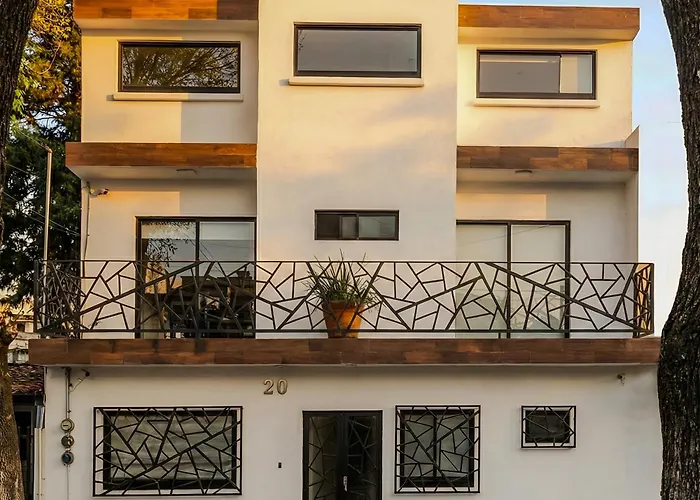 Suites C O V A D O N G A México DF