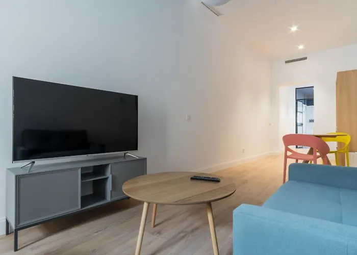 Modern Bright- Studio -Chueca Madrid