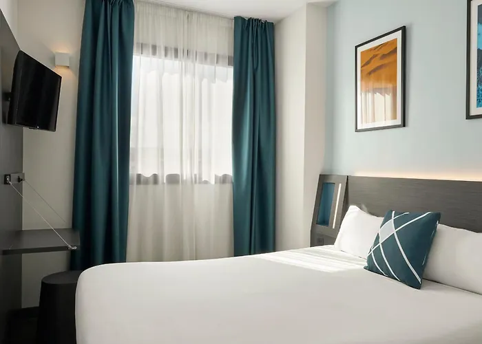 Four Points Flex By Sheraton Malaga Centre