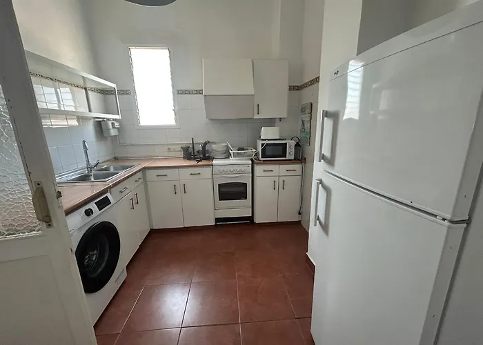 Amazinn Places Valencia Marina Real