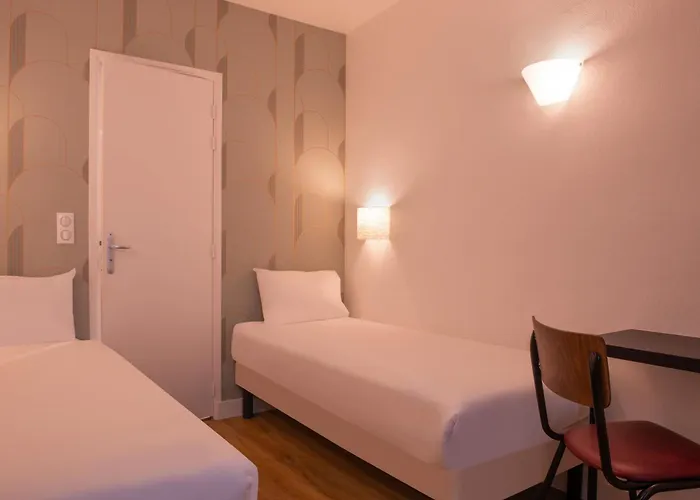 Pacific Hotel Fondary París