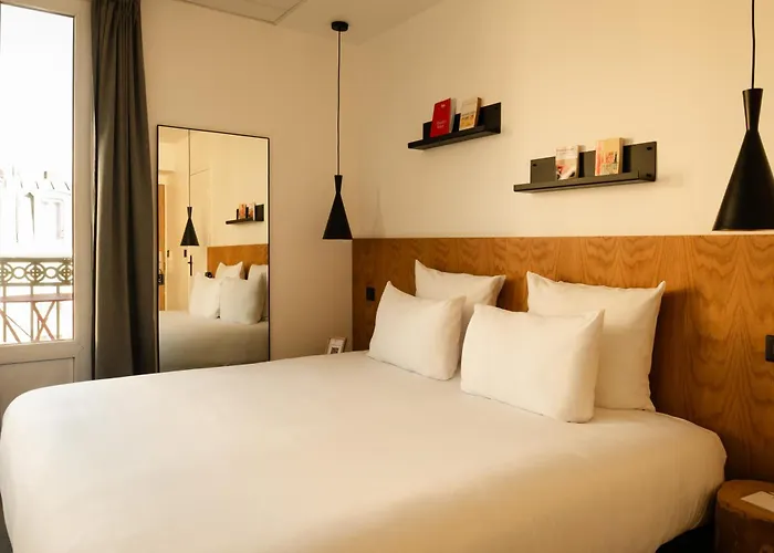 9Hotel Bastille-Lyon París