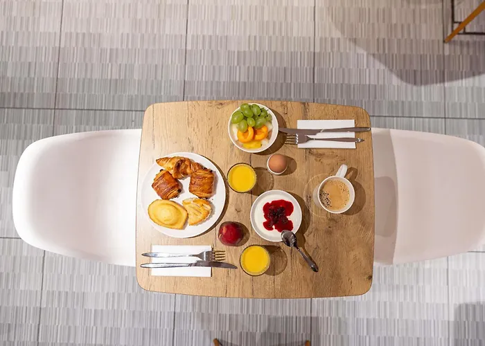 Ibis Daumesnil Porte Doree París