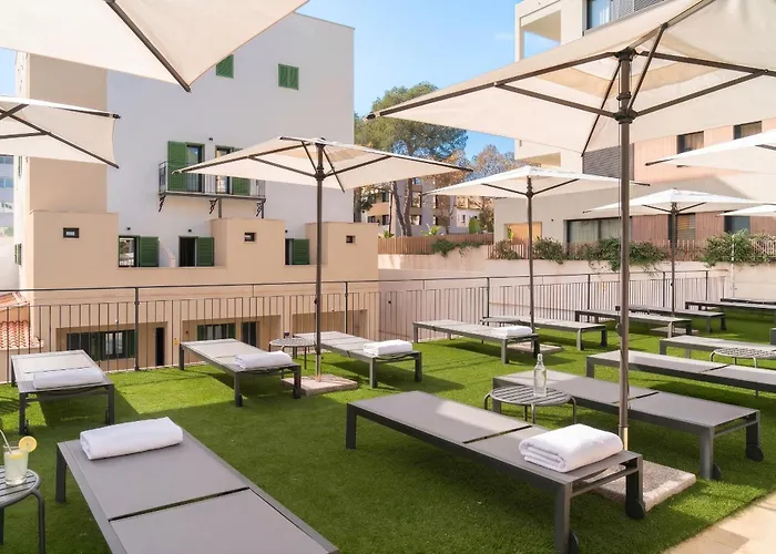 Limehome Palma Marina