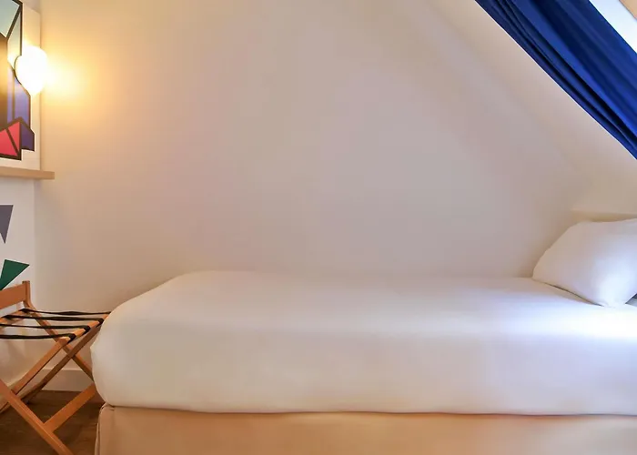 Hotel Ibis Styles Paris Maine Montparnasse