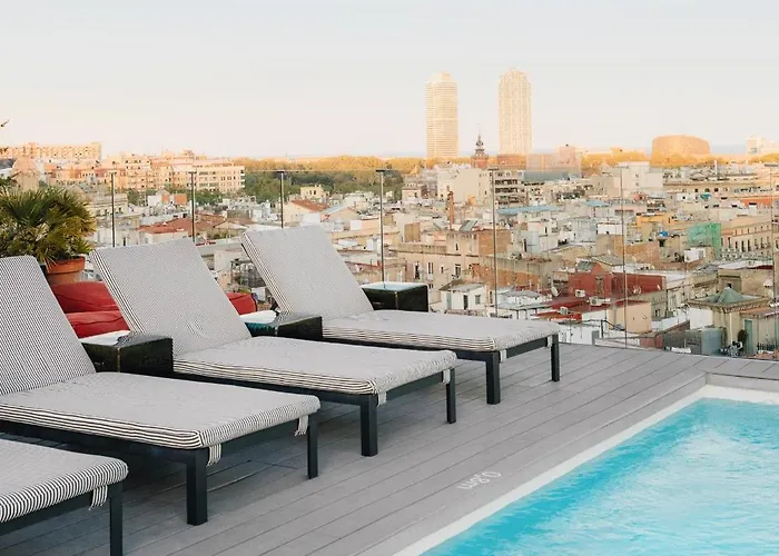 Uma House By Yurbban Trafalgar Barcelona