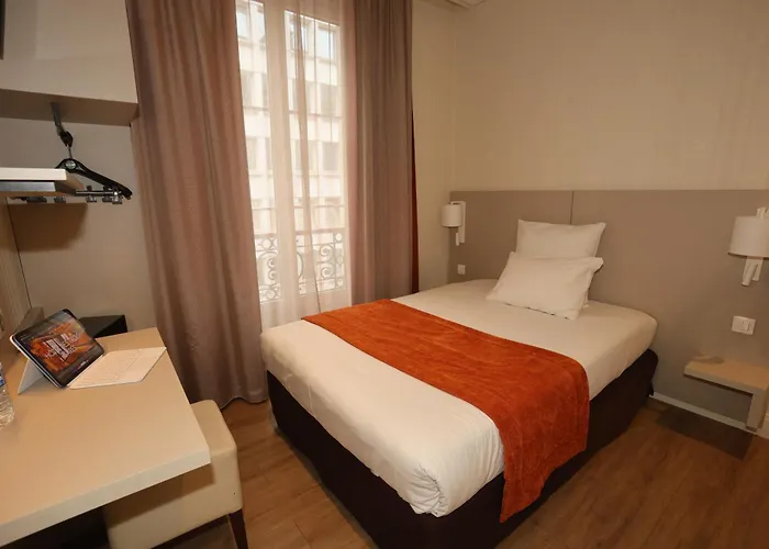 Hotel Des Trois Gares París