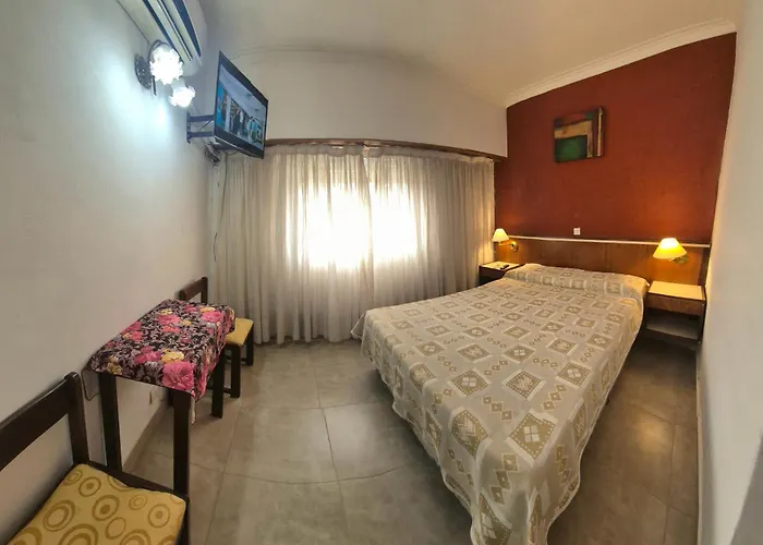 Hotel Gran Habana - 3 Piscinas Termales - desayuno buffet - Centro Termas de Río Hondo