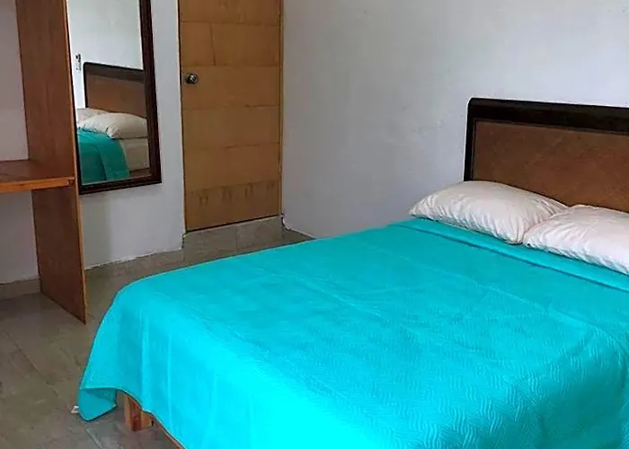 Airport Sleepy Inn Cancún