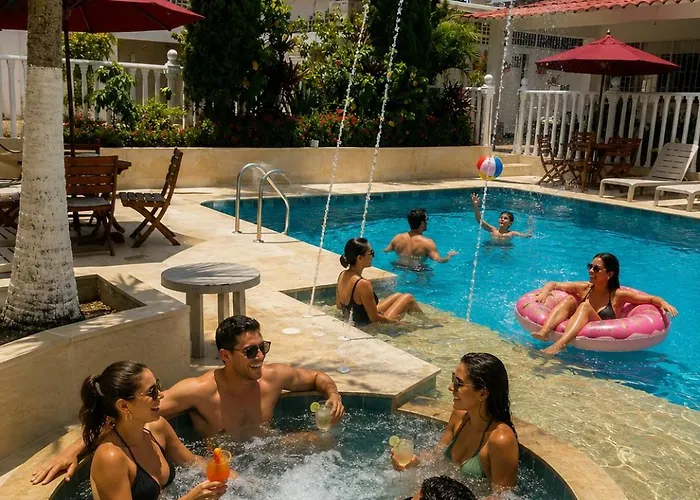 Hotel Maceo Melgar