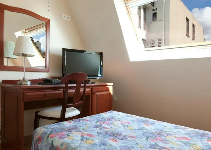 Cosmotel Hotel París