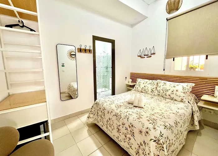 Hostal El Faro Chipiona