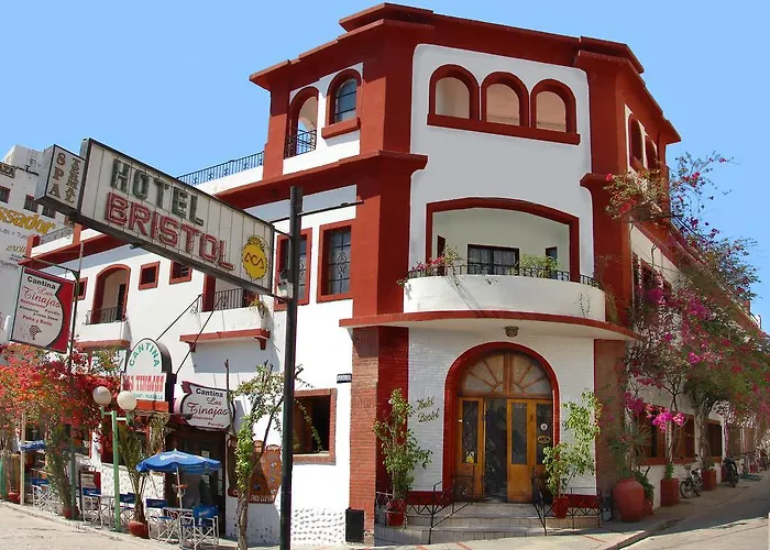 Hotel Bristol Termas de Río Hondo