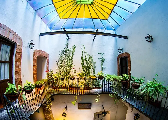 Hoteles BaratosGente De Más