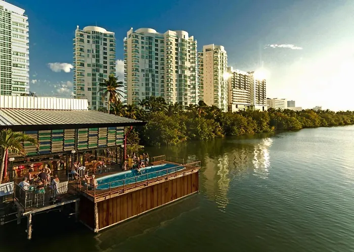 Hoteles BaratosMayan Monkey Cancun - Social (Adults Only)