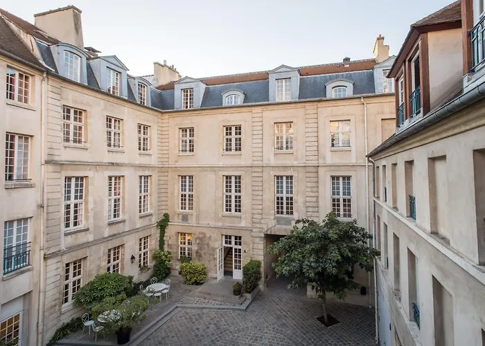 Mije Marais Hostel París