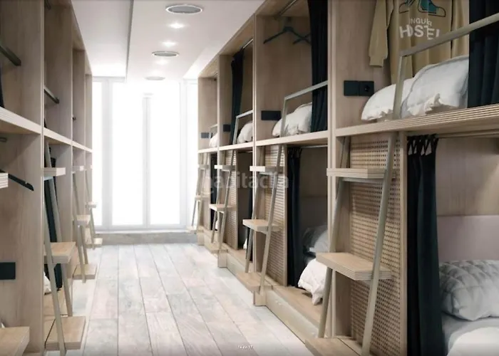 Y Hostel - Albergue Juvenil Palma de Mallorca