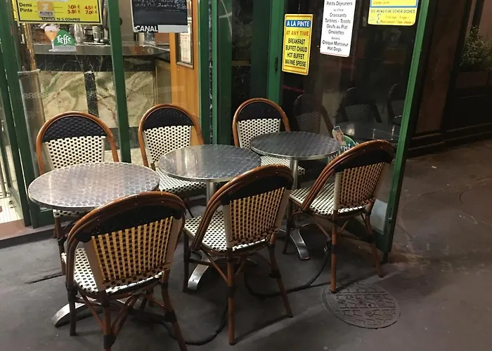 Hotel A La Pinte Du Nord París